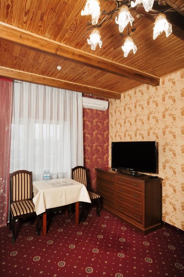 Stanislavskiy Dvir Ivano-Frankivsk Exterior foto