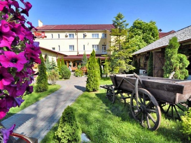 Stanislavskiy Dvir Ivano-Frankivsk Exterior foto